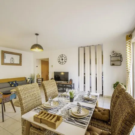 Lovely 2-bed In Rouen
